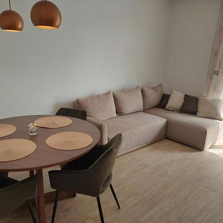 Apartmani Diana บีโอกราดนาโมรู ภายนอก รูปภาพ
