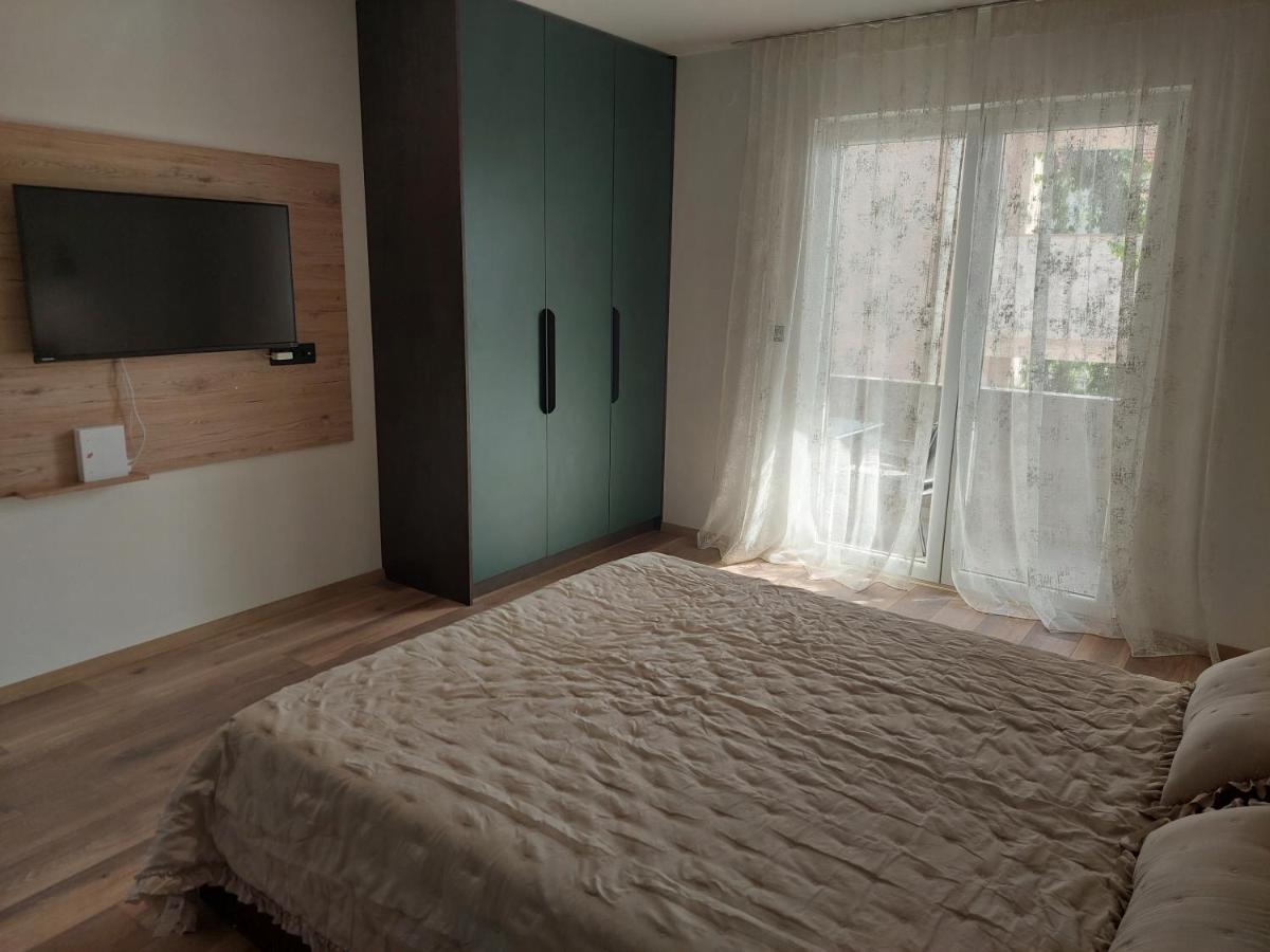 Apartmani Diana บีโอกราดนาโมรู ภายนอก รูปภาพ