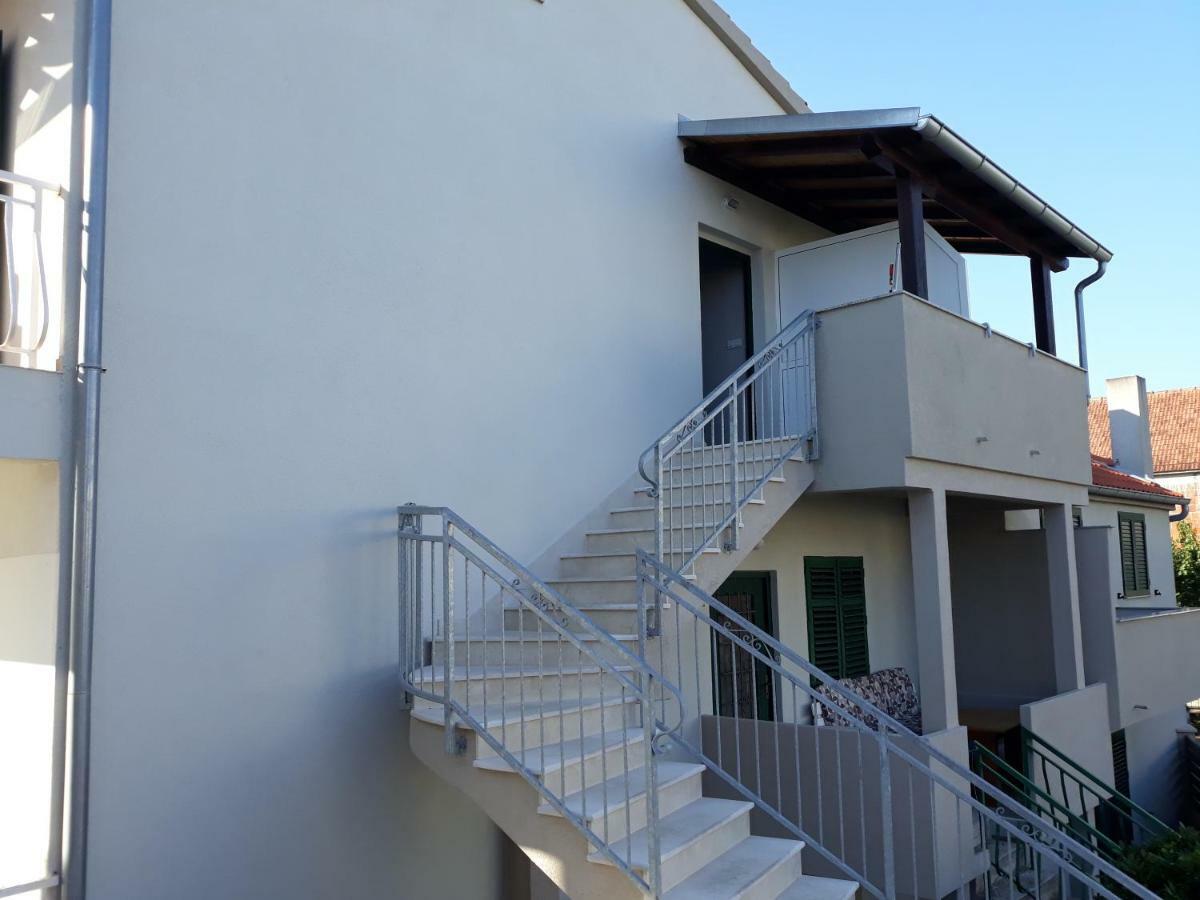 Apartmani Diana บีโอกราดนาโมรู ภายนอก รูปภาพ